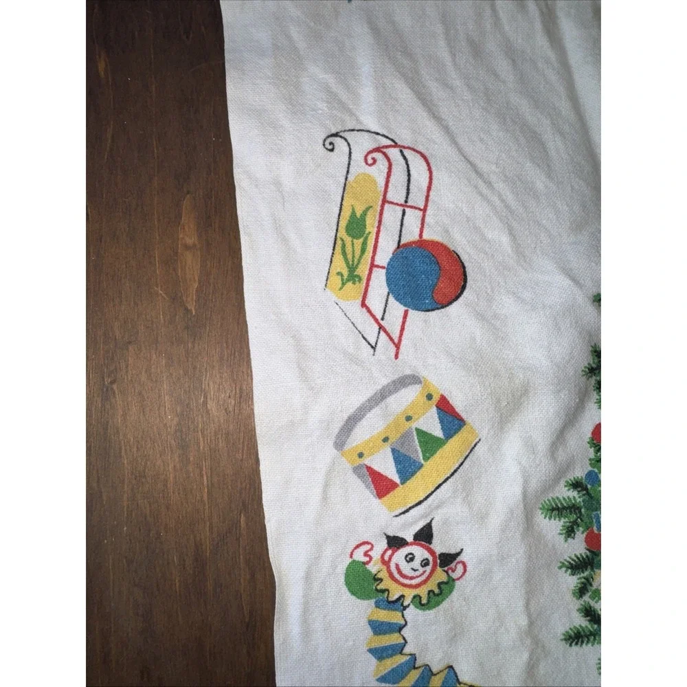 Christmas Tree Linen Tea Towel Train Toys Kitchen Green Red Vintage 1953 Smith